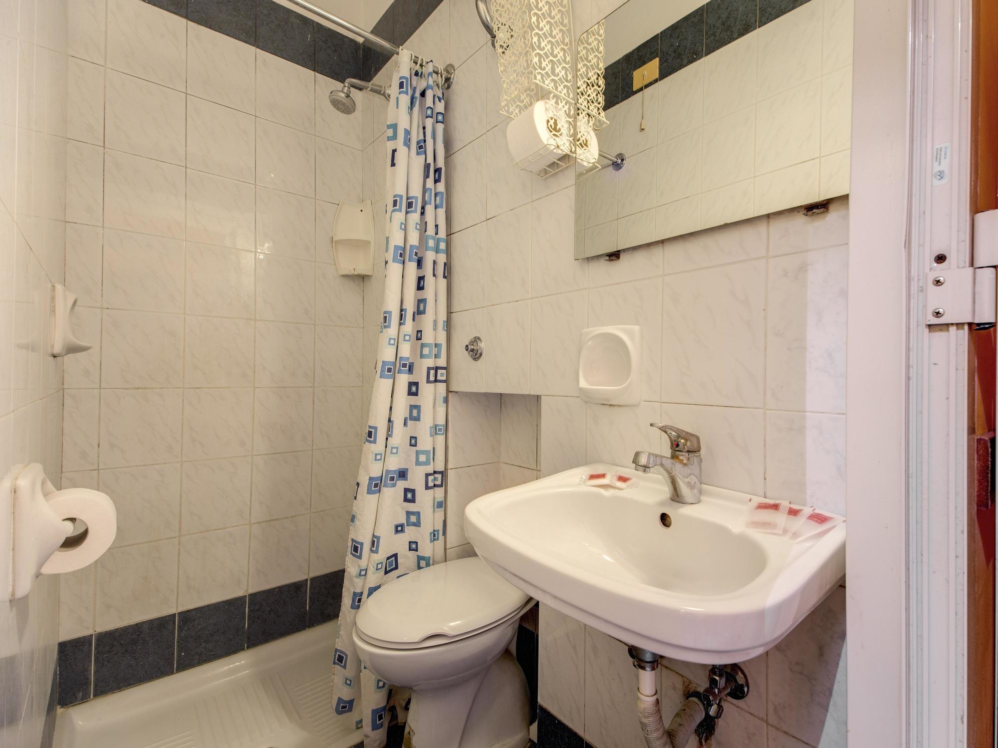 Hotel Planet Rome Bagian luar foto